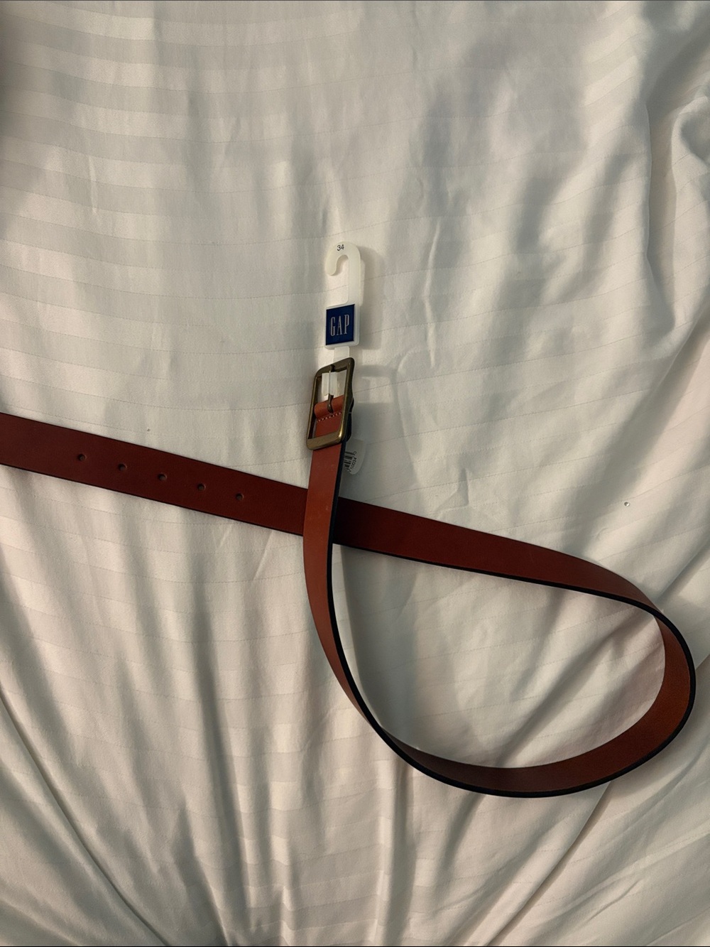GAP Genuine Leather Belt in Rich Chestnut Brown